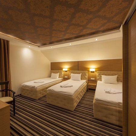 Allegria Hotel Alba Iulia Zimmer foto